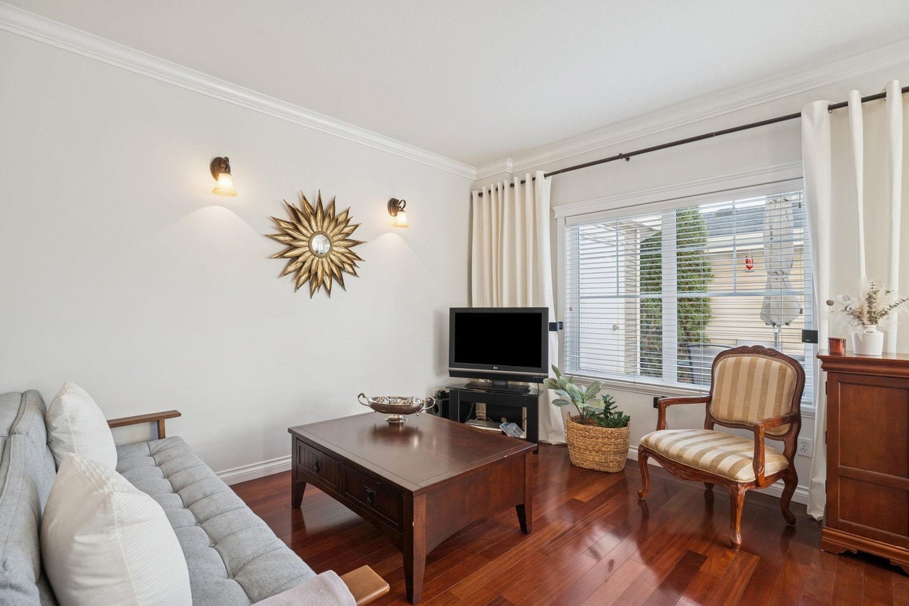 210 - 3000 Riverbend Drive - Coquitlam East Single Family Residence for Sale, 3 Bedrooms (R3157832)# - 10 210 - 3000 Riverbend Drive - Coquitlam East Single Family Residence for Sale, 3 Bedrooms (R3157832)# - 10