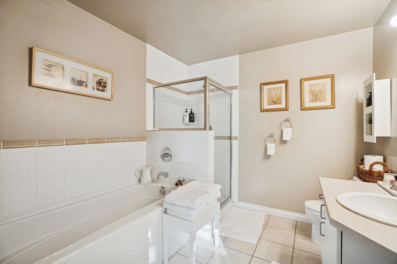 210 - 3000 Riverbend Drive - Coquitlam East Single Family Residence for Sale, 3 Bedrooms (R3157832)# - 18 210 - 3000 Riverbend Drive - Coquitlam East Single Family Residence for Sale, 3 Bedrooms (R3157832)# - 18