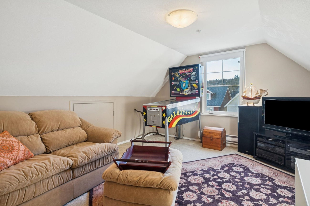 210 - 3000 Riverbend Drive - Coquitlam East Single Family Residence for Sale, 3 Bedrooms (R3157832)# - 27 210 - 3000 Riverbend Drive - Coquitlam East Single Family Residence for Sale, 3 Bedrooms (R3157832)# - 27