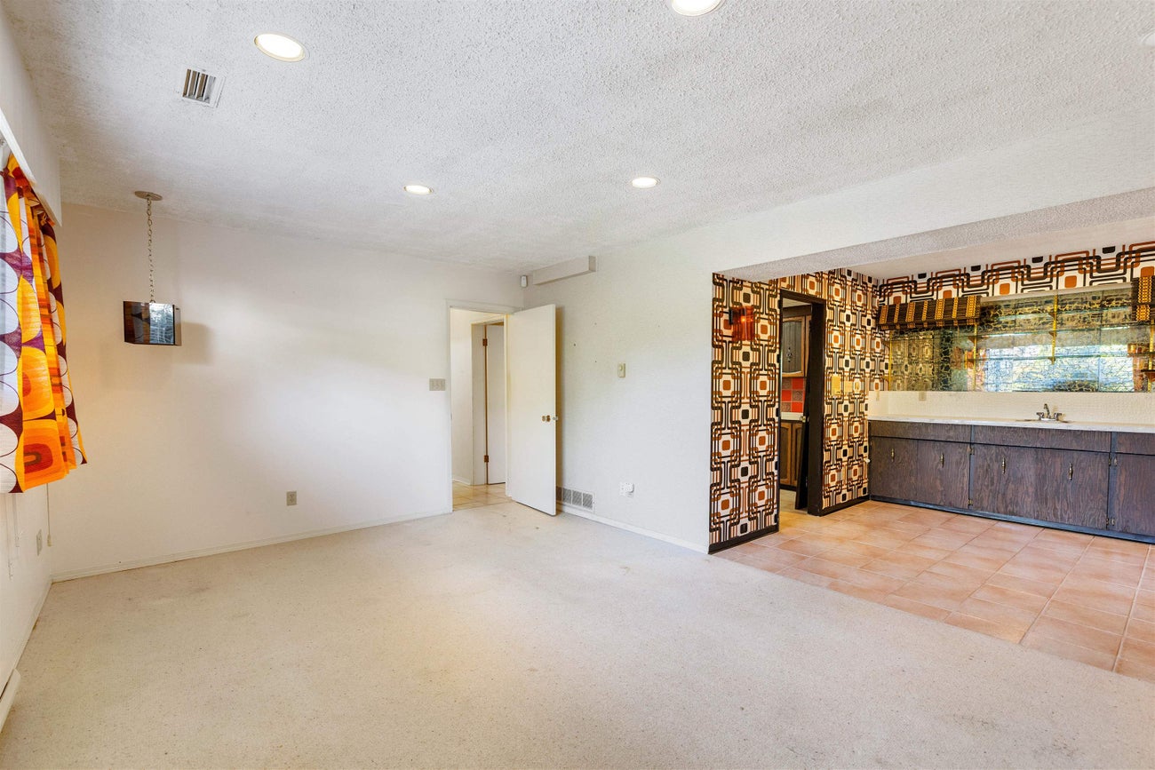 2019 Paulus Crescent - Montecito Single Family Residence for Sale, 4 Bedrooms (R3158018)# - 10 2019 Paulus Crescent - Montecito Single Family Residence for Sale, 4 Bedrooms (R3158018)# - 10
