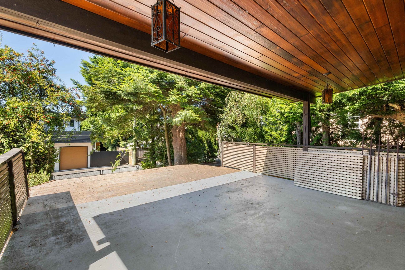 2019 Paulus Crescent - Montecito Single Family Residence for Sale, 4 Bedrooms (R3158018)# - 37 2019 Paulus Crescent - Montecito Single Family Residence for Sale, 4 Bedrooms (R3158018)# - 37