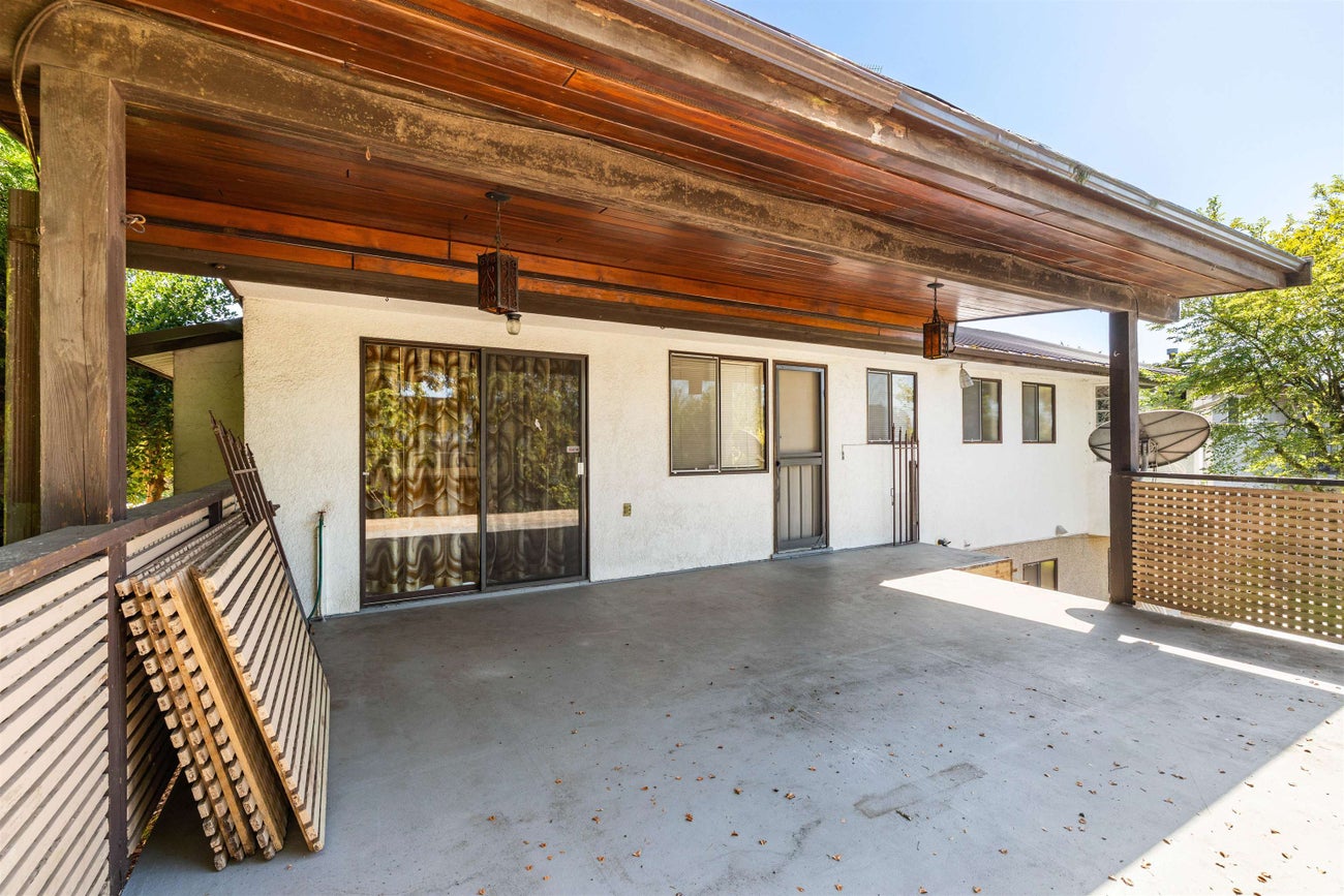 2019 Paulus Crescent - Montecito Single Family Residence for Sale, 4 Bedrooms (R3158018)# - 38 2019 Paulus Crescent - Montecito Single Family Residence for Sale, 4 Bedrooms (R3158018)# - 38