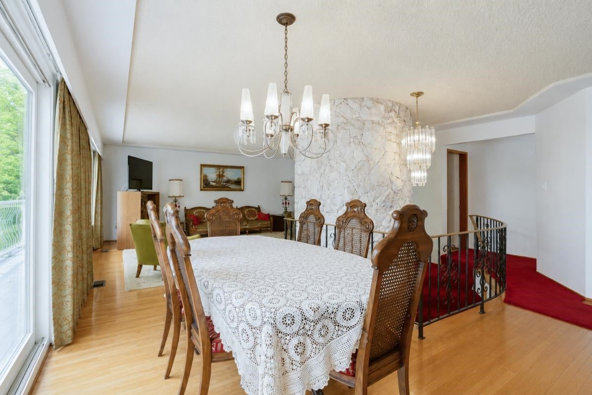 232 Macdonald Avenue - Vancouver Heights Single Family Residence for Sale, 6 Bedrooms (R3158267)# - 4