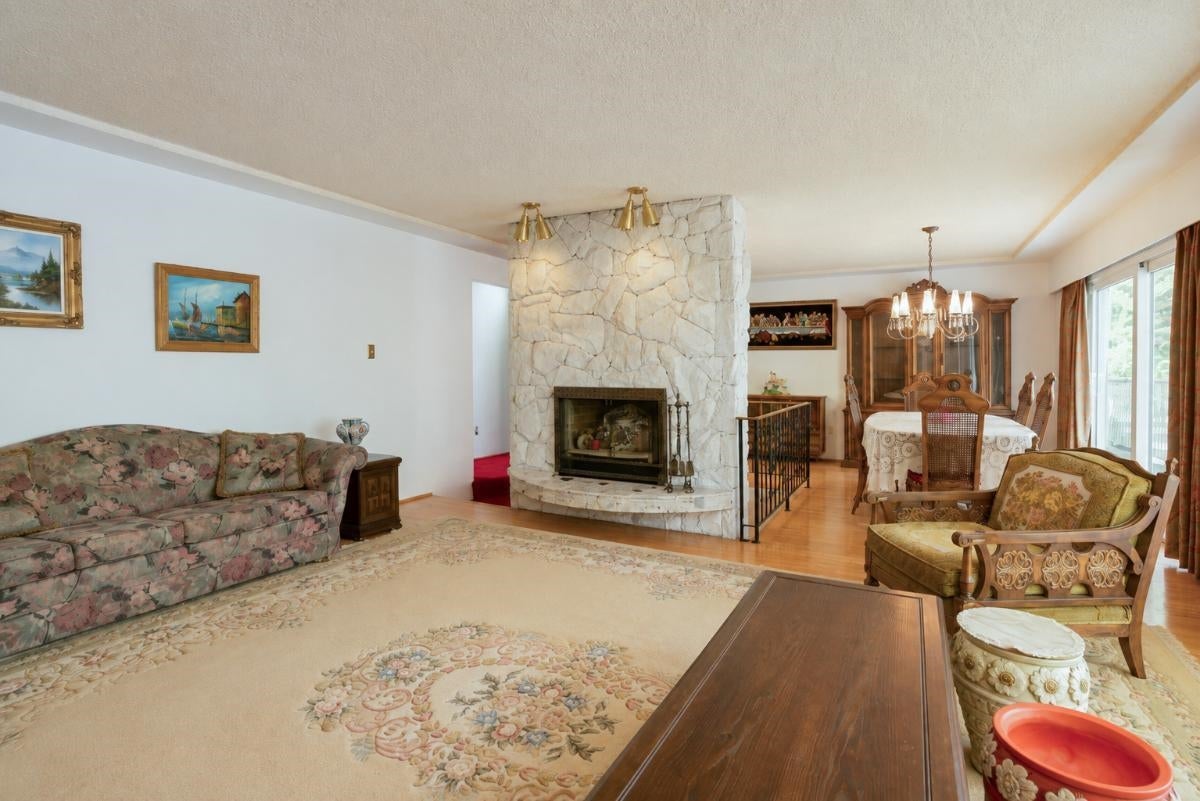 232 Macdonald Avenue - Vancouver Heights Single Family Residence for Sale, 6 Bedrooms (R3158267)# - 9