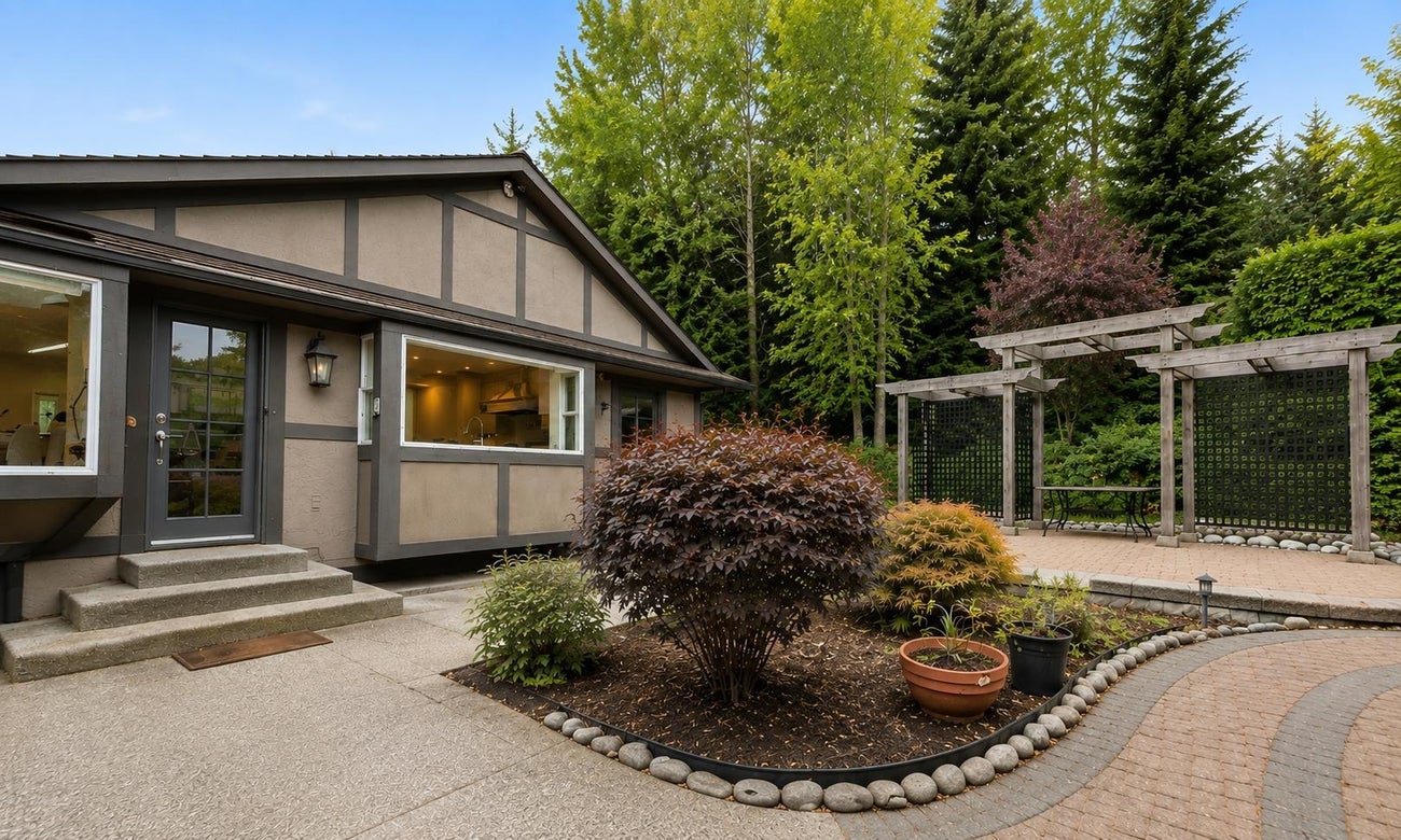 2779 Sylvan Place - Coquitlam East Single Family Residence for Sale, 3 Bedrooms (R3158485)# - 1