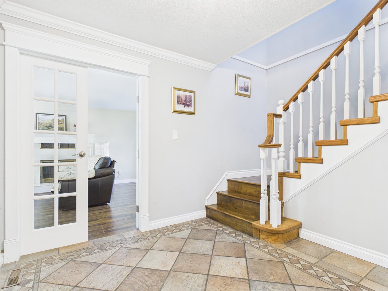 487 Alouette Drive - Coquitlam East Single Family Residence for Sale, 7 Bedrooms (R3158489)# - 13