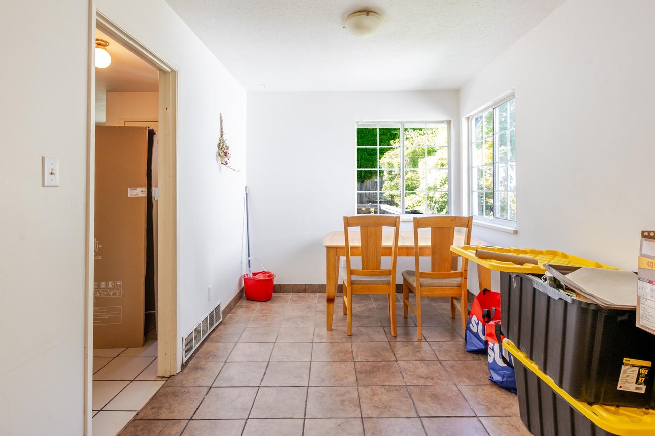 1253 Johnson Street - Canyon Springs Single Family Residence for Sale, 5 Bedrooms (R3159431)# - 12
