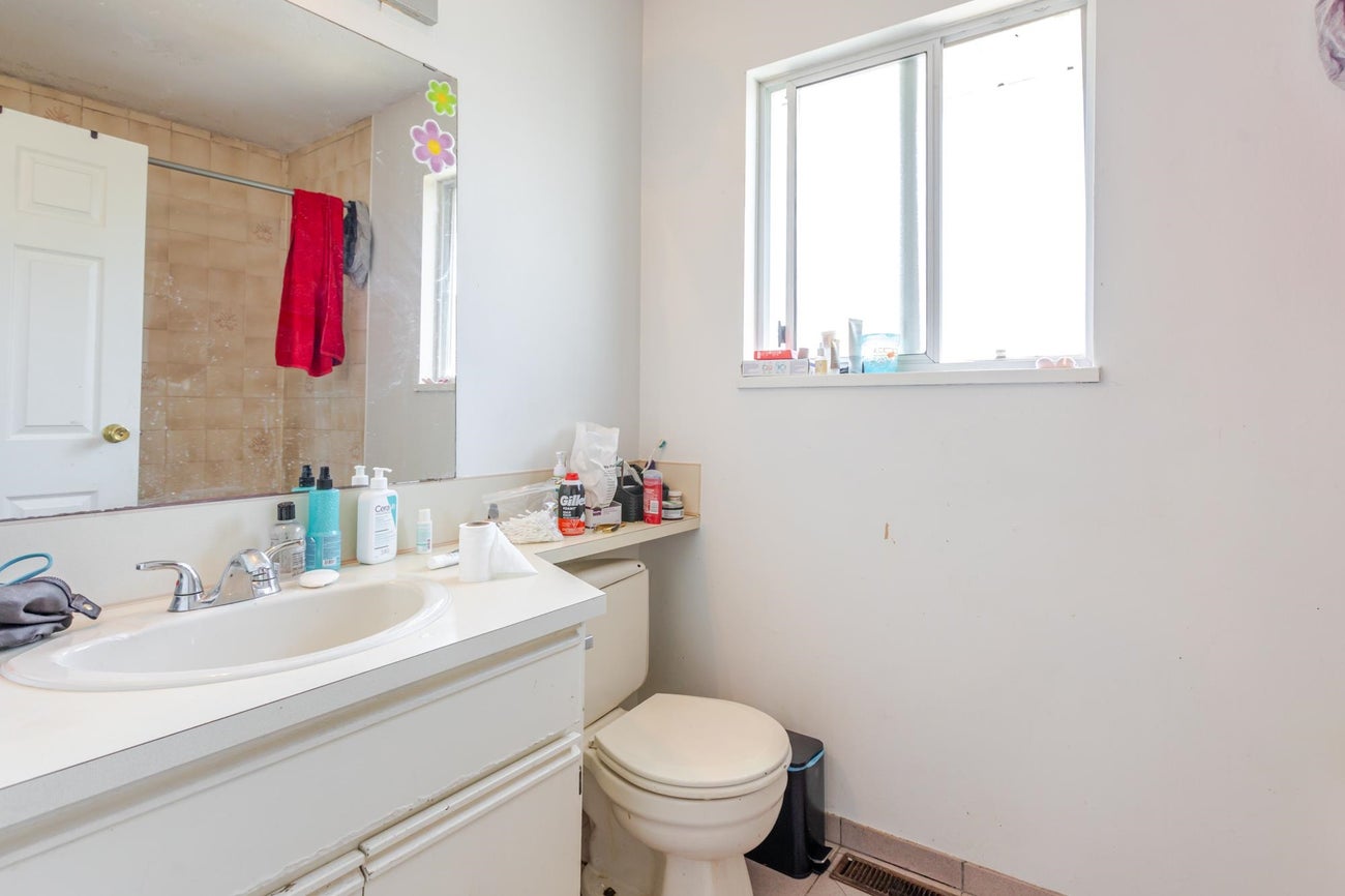 1253 Johnson Street - Canyon Springs Single Family Residence for Sale, 5 Bedrooms (R3159431)# - 16