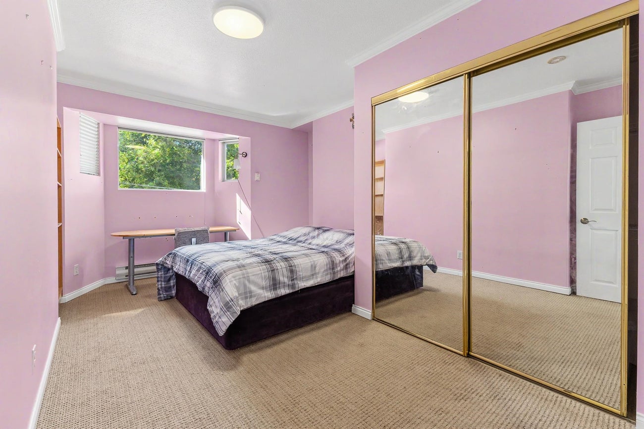 677 Gatensbury Street - Central Coquitlam Single Family Residence for Sale, 5 Bedrooms (R3159458)# - 21
