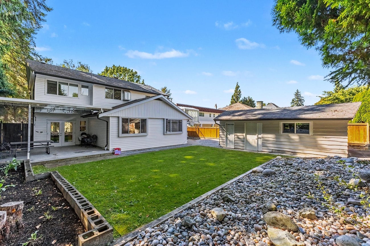 677 Gatensbury Street - Central Coquitlam Single Family Residence for Sale, 5 Bedrooms (R3159458)# - 26