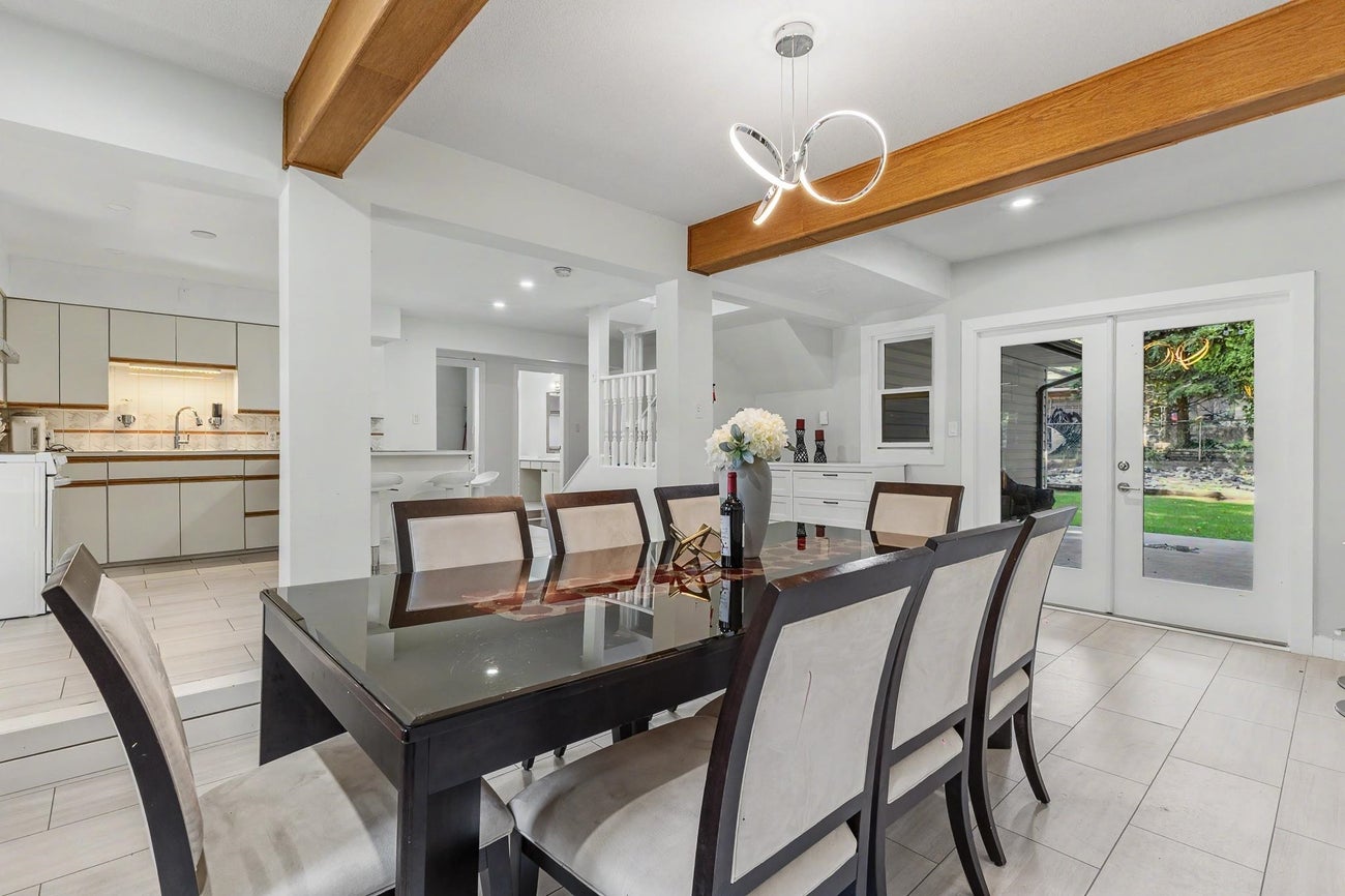 677 Gatensbury Street - Central Coquitlam Single Family Residence for Sale, 5 Bedrooms (R3159458)# - 8