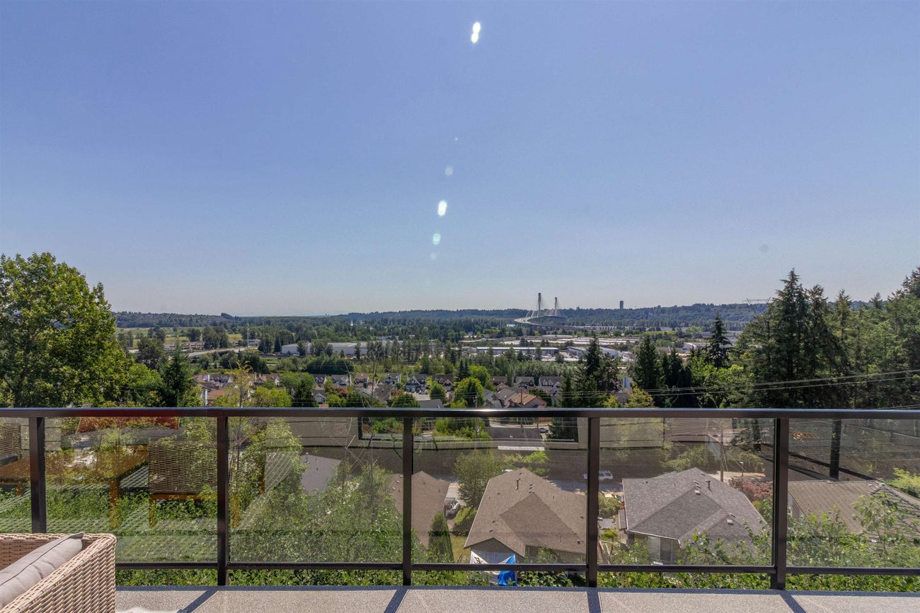 2256 Monashee Court - Coquitlam East Single Family Residence for Sale, 7 Bedrooms (R3159545)# - 15 2256 Monashee Court - Coquitlam East Single Family Residence for Sale, 7 Bedrooms (R3159545)# - 15