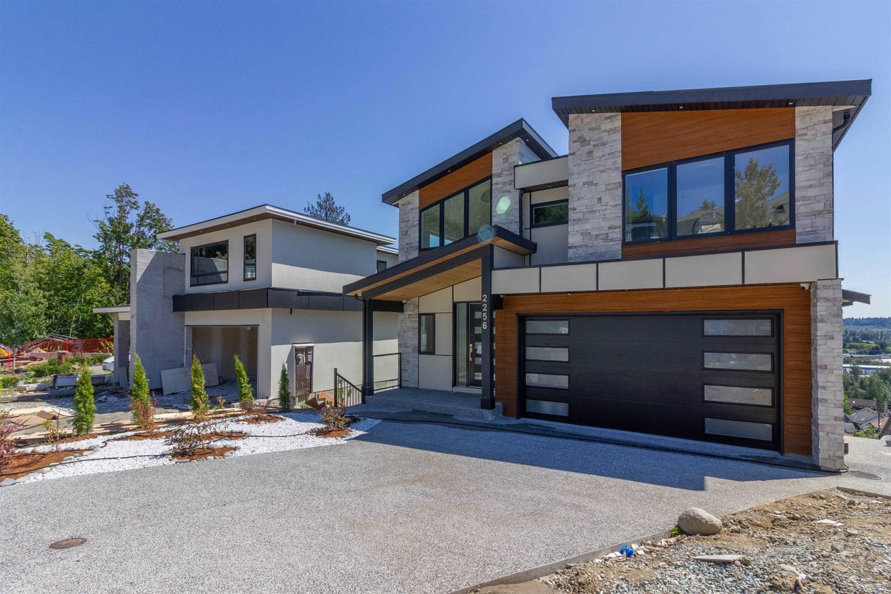 2256 Monashee Court - Coquitlam East Single Family Residence for Sale, 7 Bedrooms (R3159545)# - 39 2256 Monashee Court - Coquitlam East Single Family Residence for Sale, 7 Bedrooms (R3159545)# - 39