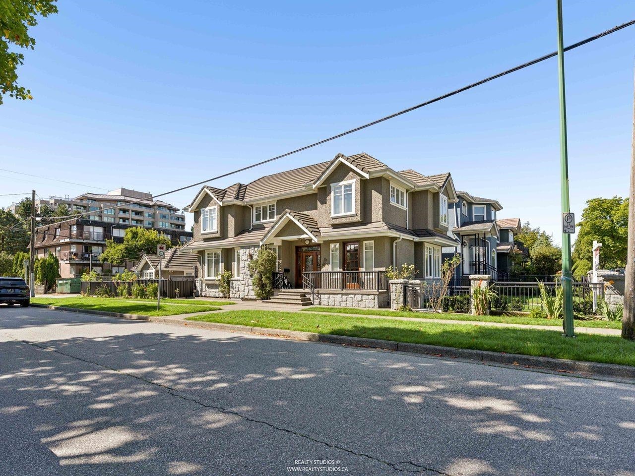 255 Carleton Avenue - Vancouver Heights Single Family Residence for Sale, 3 Bedrooms (R3159947)# - 32 255 Carleton Avenue - Vancouver Heights Single Family Residence for Sale, 3 Bedrooms (R3159947)# - 32