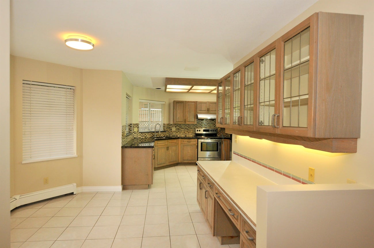 6823 Grant Place - Sperling-Duthie Single Family Residence for Sale, 5 Bedrooms (R3160078)# - 9