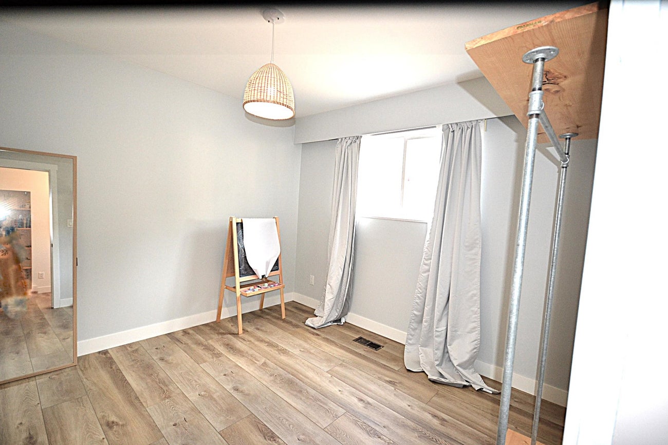 2280 King Albert Avenue - Central Coquitlam Single Family Residence for Sale, 4 Bedrooms (R3160235)# - 15 2280 King Albert Avenue - Central Coquitlam Single Family Residence for Sale, 4 Bedrooms (R3160235)# - 15