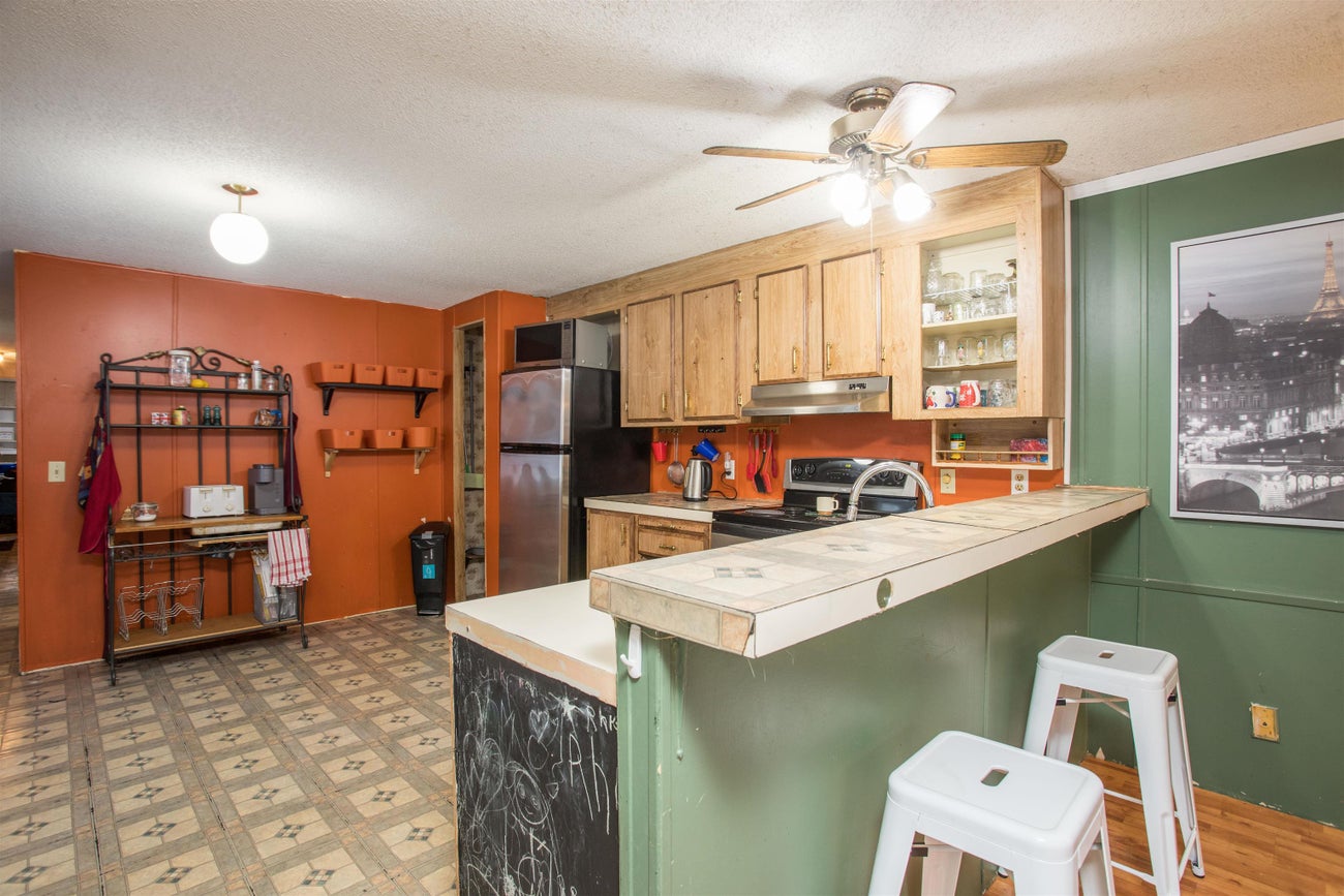 95 - 145 King Edward Street - Maillardville Manufactured Home for Sale, 3 Bedrooms (R3160464)# - 4