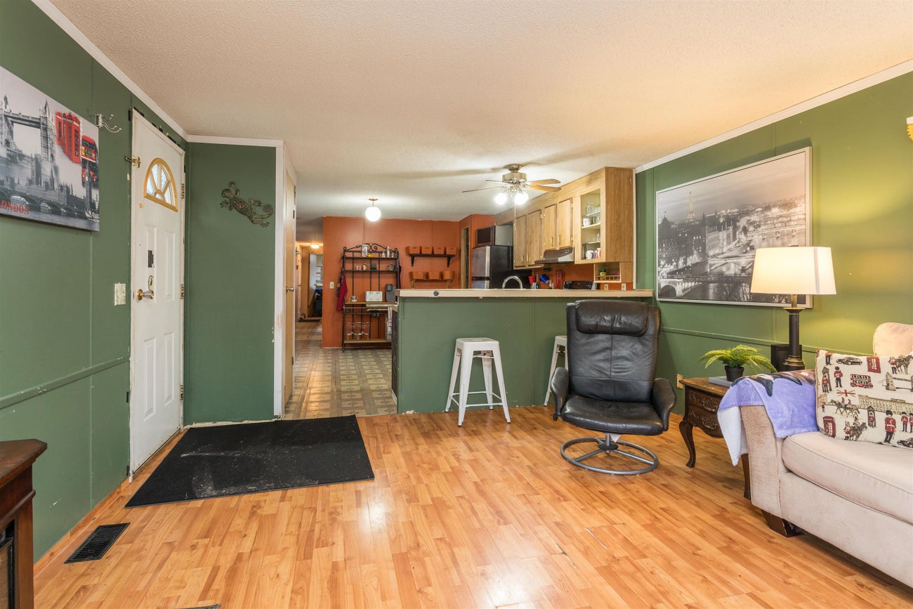 95 - 145 King Edward Street - Maillardville Manufactured Home for Sale, 3 Bedrooms (R3160464)# - 9