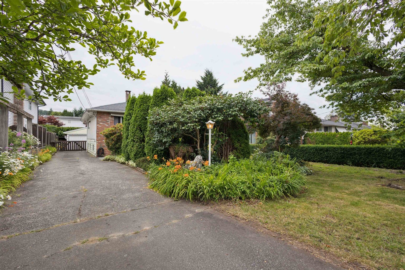 960 Cliff Avenue - Sperling-Duthie Single Family Residence for Sale, 3 Bedrooms (R3160467)# - 33