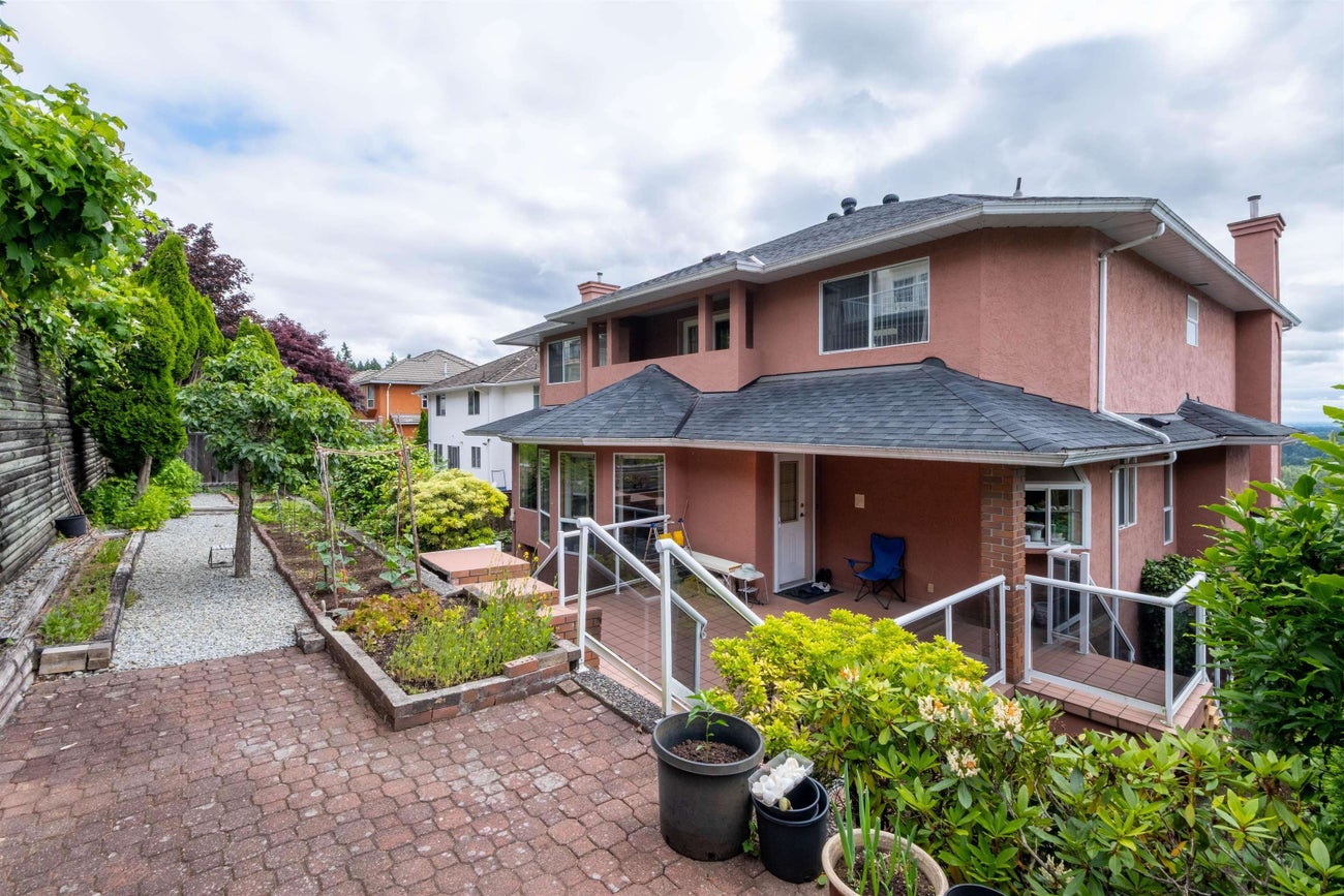 2248 Sicamous Avenue - Coquitlam East Single Family Residence for Sale, 7 Bedrooms (R3160669)# - 30