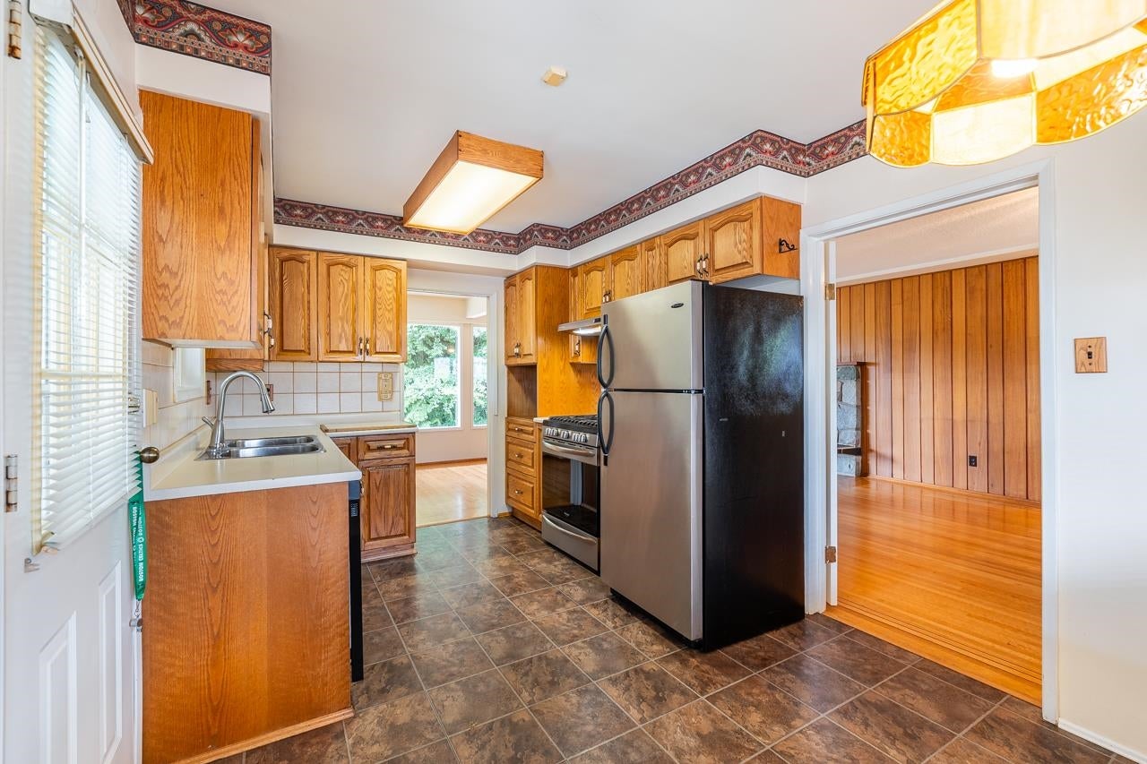 1721 Bowman Avenue - Harbour Place Single Family Residence for Sale, 4 Bedrooms (R3160675)# - 16 1721 Bowman Avenue - Harbour Place Single Family Residence for Sale, 4 Bedrooms (R3160675)# - 16