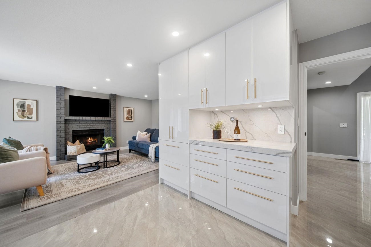 2480 Gale Avenue - Central Coquitlam Single Family Residence for Sale, 6 Bedrooms (R3162258)# - 6 2480 Gale Avenue - Central Coquitlam Single Family Residence for Sale, 6 Bedrooms (R3162258)# - 6