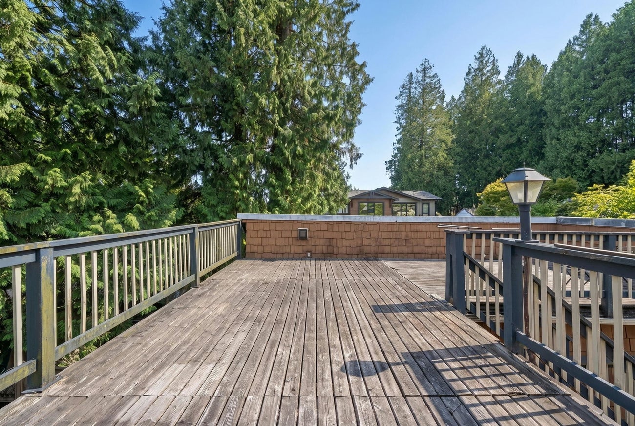 416 Fairway Street - Coquitlam West Single Family Residence for Sale, 4 Bedrooms (R3162304)# - 11