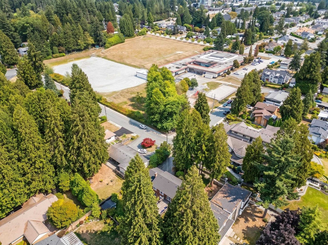 416 Fairway Street - Coquitlam West Single Family Residence for Sale, 4 Bedrooms (R3162304)# - 17