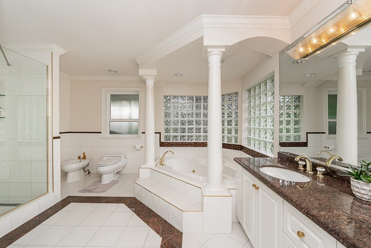 8108 Westlake Street - Government Road Single Family Residence for Sale, 7 Bedrooms (R3162396)# - 17
