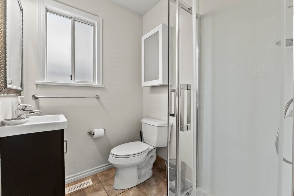 1830 Walnut Crescent - Central Coquitlam Single Family Residence for Sale, 4 Bedrooms (R3162406)# - 26 1830 Walnut Crescent - Central Coquitlam Single Family Residence for Sale, 4 Bedrooms (R3162406)# - 26