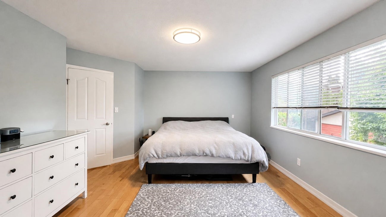 2016 Winter Crescent - Central Coquitlam Single Family Residence for Sale, 5 Bedrooms (R3162505)# - 15 2016 Winter Crescent - Central Coquitlam Single Family Residence for Sale, 5 Bedrooms (R3162505)# - 15