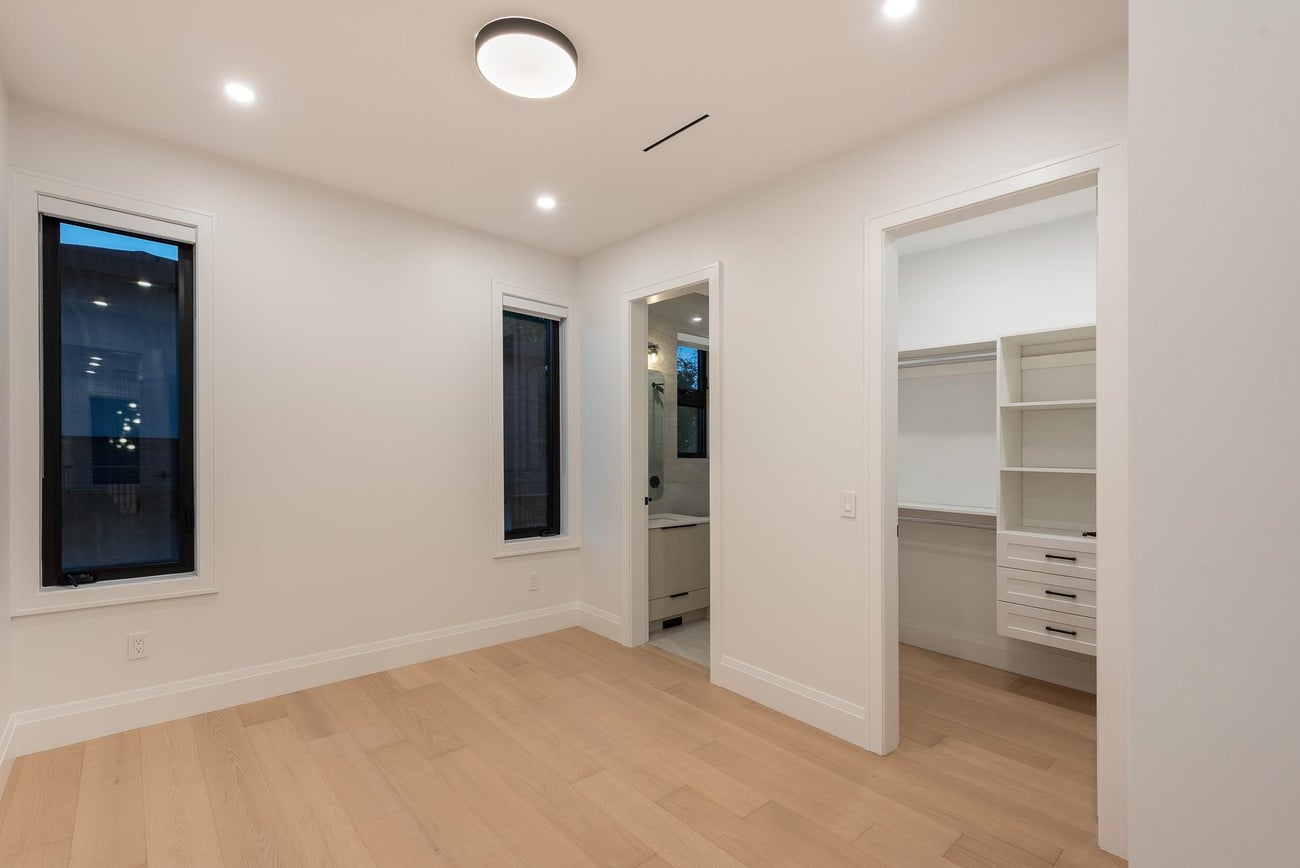 805 Prospect Street - Harbour Place Single Family Residence for Sale, 8 Bedrooms (R3162725)# - 32