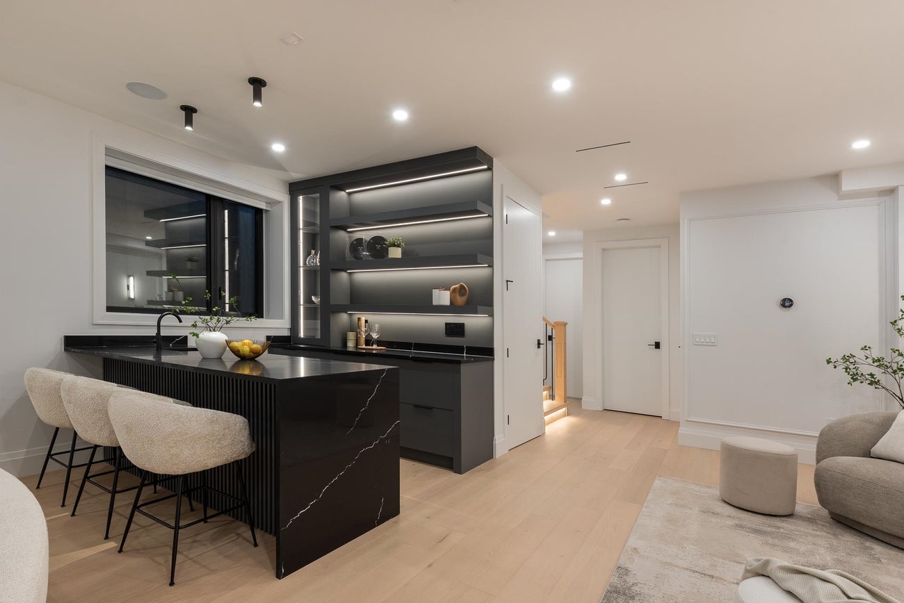 805 Prospect Street - Harbour Place Single Family Residence for Sale, 8 Bedrooms (R3162725)# - 36