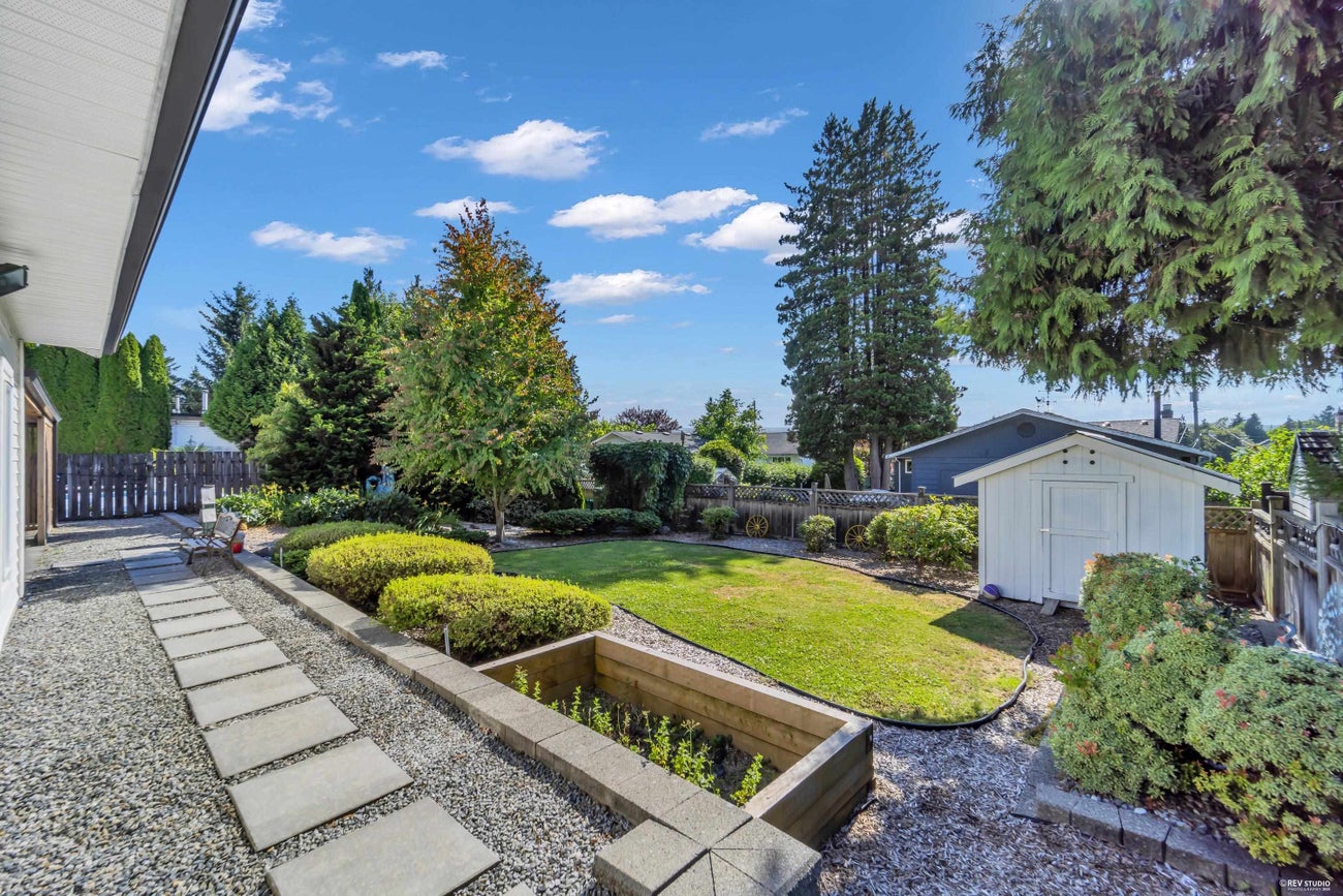 330 Leroy Street - Central Coquitlam Single Family Residence for Sale, 3 Bedrooms (R3162761)# - 29