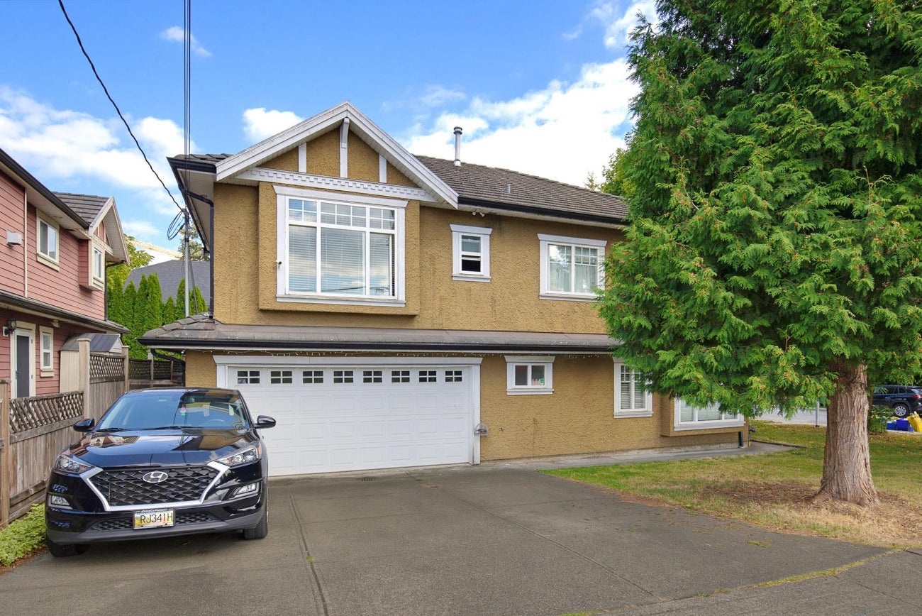 575 Alderson Avenue - Coquitlam West Single Family Residence for Sale, 6 Bedrooms (R3163176)# - 12
