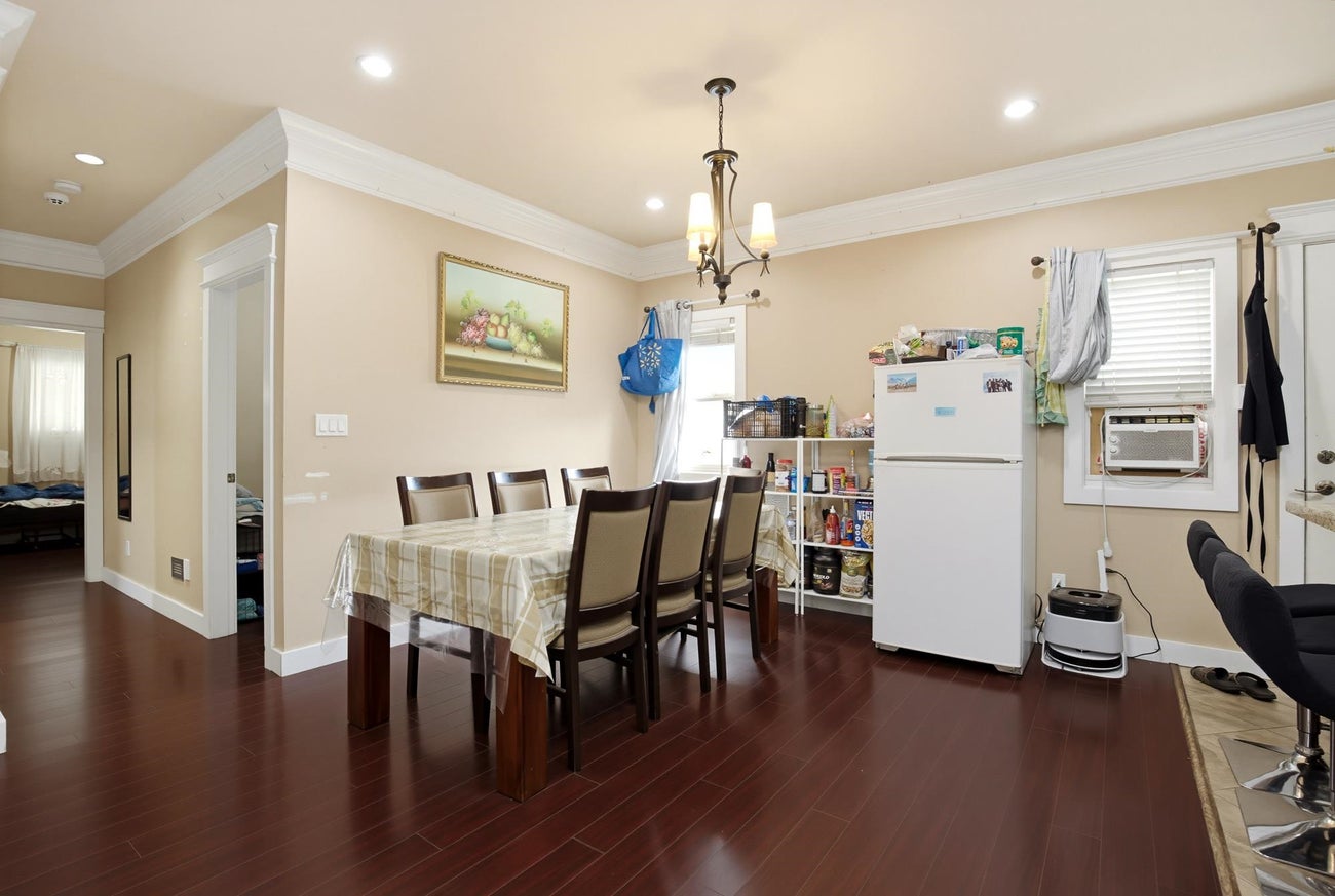 575 Alderson Avenue - Coquitlam West Single Family Residence for Sale, 6 Bedrooms (R3163176)# - 15