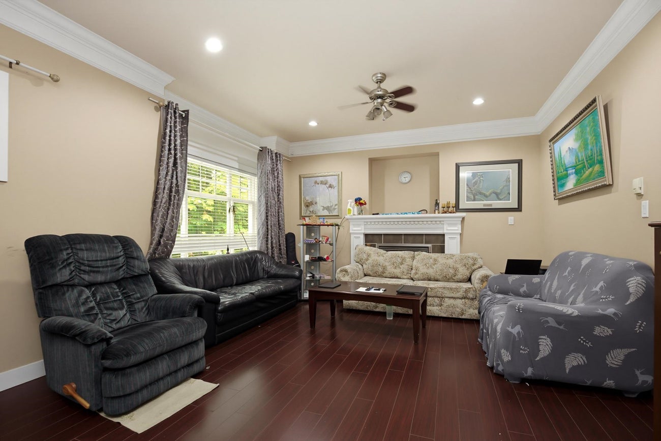 575 Alderson Avenue - Coquitlam West Single Family Residence for Sale, 6 Bedrooms (R3163176)# - 20