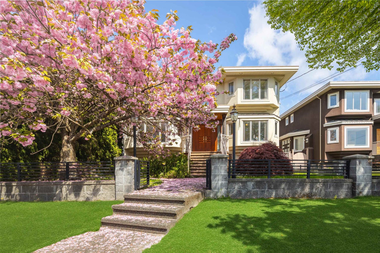 4993 Venables Street - Brentwood Park Single Family Residence for Sale, 5 Bedrooms (R3163294)# - 2
