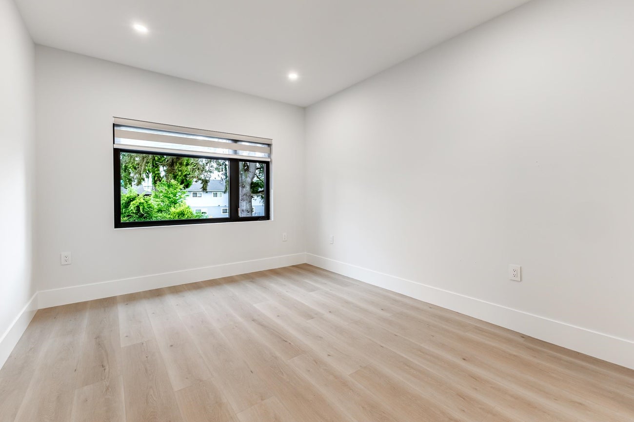 1575 Cornell Avenue - Central Coquitlam Single Family Residence for Sale, 7 Bedrooms (R3164382)# - 22