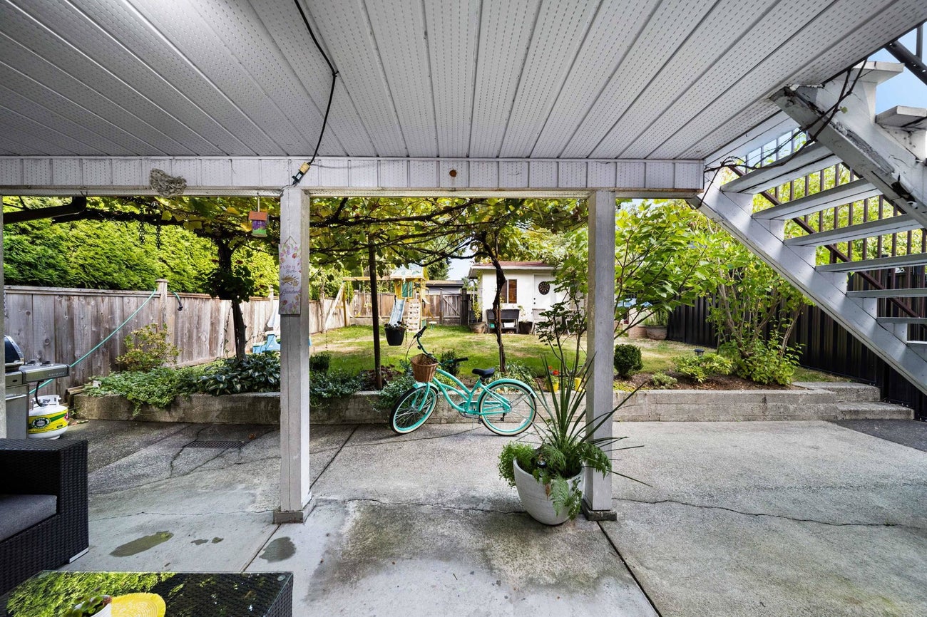 7127 Halifax Street - Sperling-Duthie Single Family Residence for Sale, 5 Bedrooms (R3165675)# - 36 7127 Halifax Street - Sperling-Duthie Single Family Residence for Sale, 5 Bedrooms (R3165675)# - 36