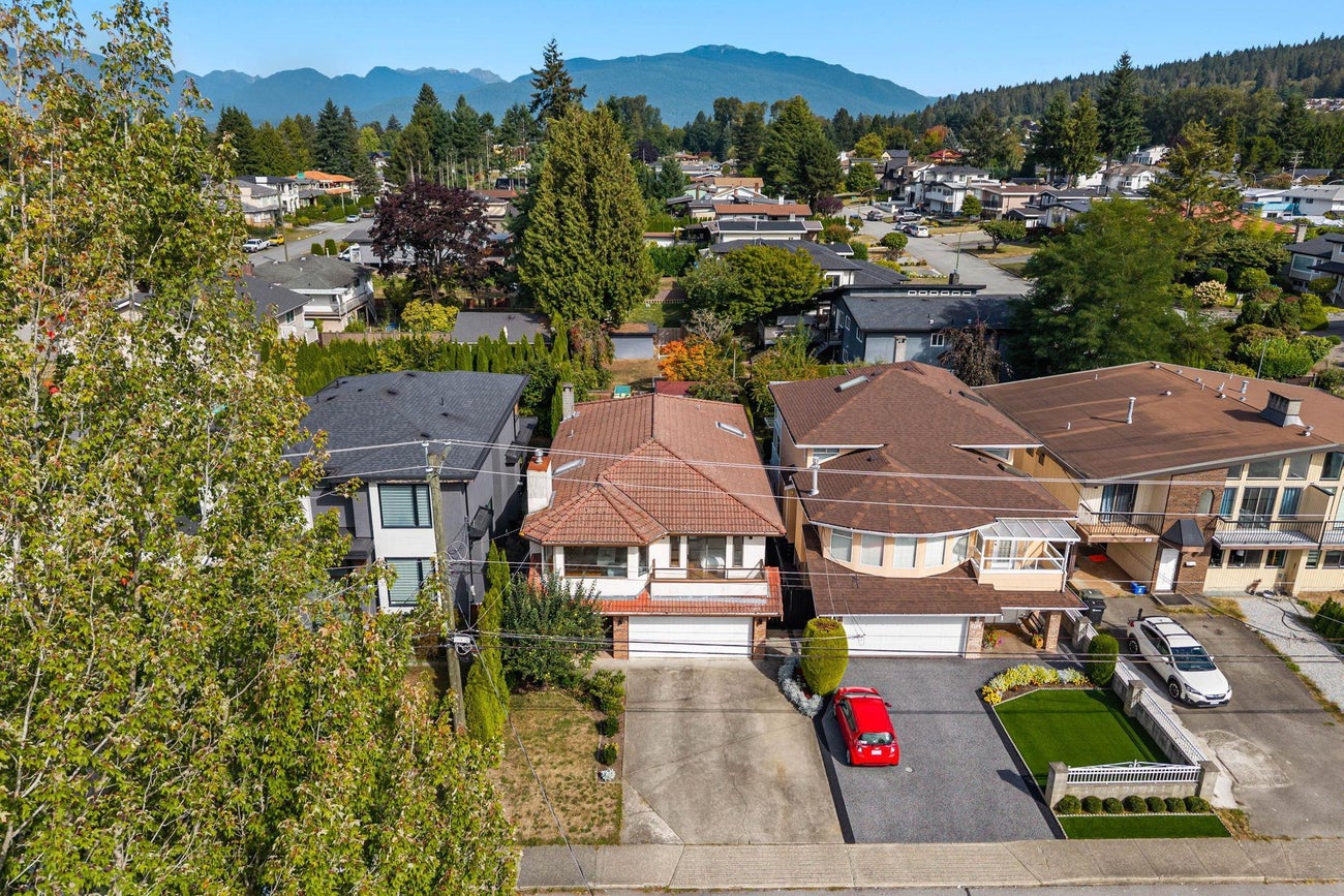7127 Halifax Street - Sperling-Duthie Single Family Residence for Sale, 5 Bedrooms (R3165675)# - 39 7127 Halifax Street - Sperling-Duthie Single Family Residence for Sale, 5 Bedrooms (R3165675)# - 39