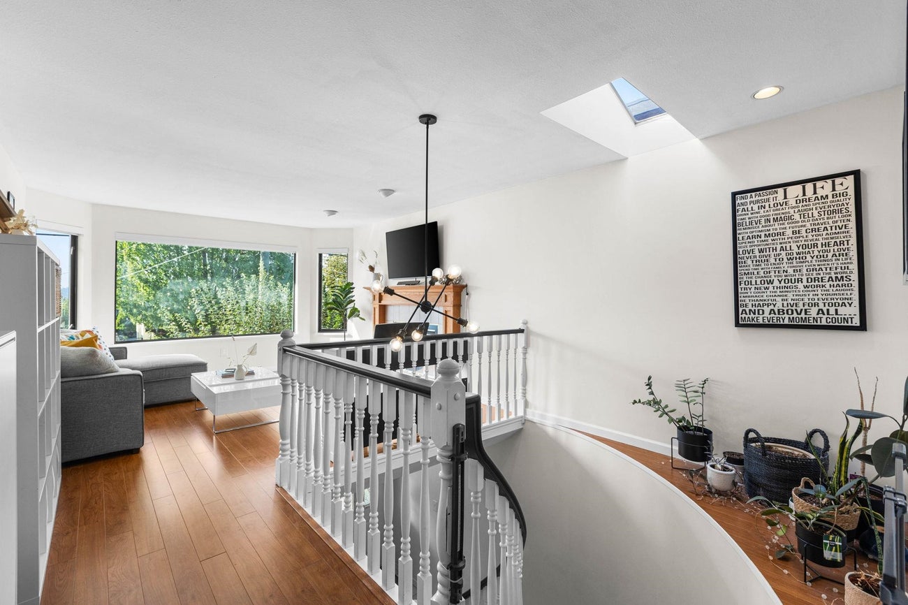 7127 Halifax Street - Sperling-Duthie Single Family Residence for Sale, 5 Bedrooms (R3165675)# - 5 7127 Halifax Street - Sperling-Duthie Single Family Residence for Sale, 5 Bedrooms (R3165675)# - 5