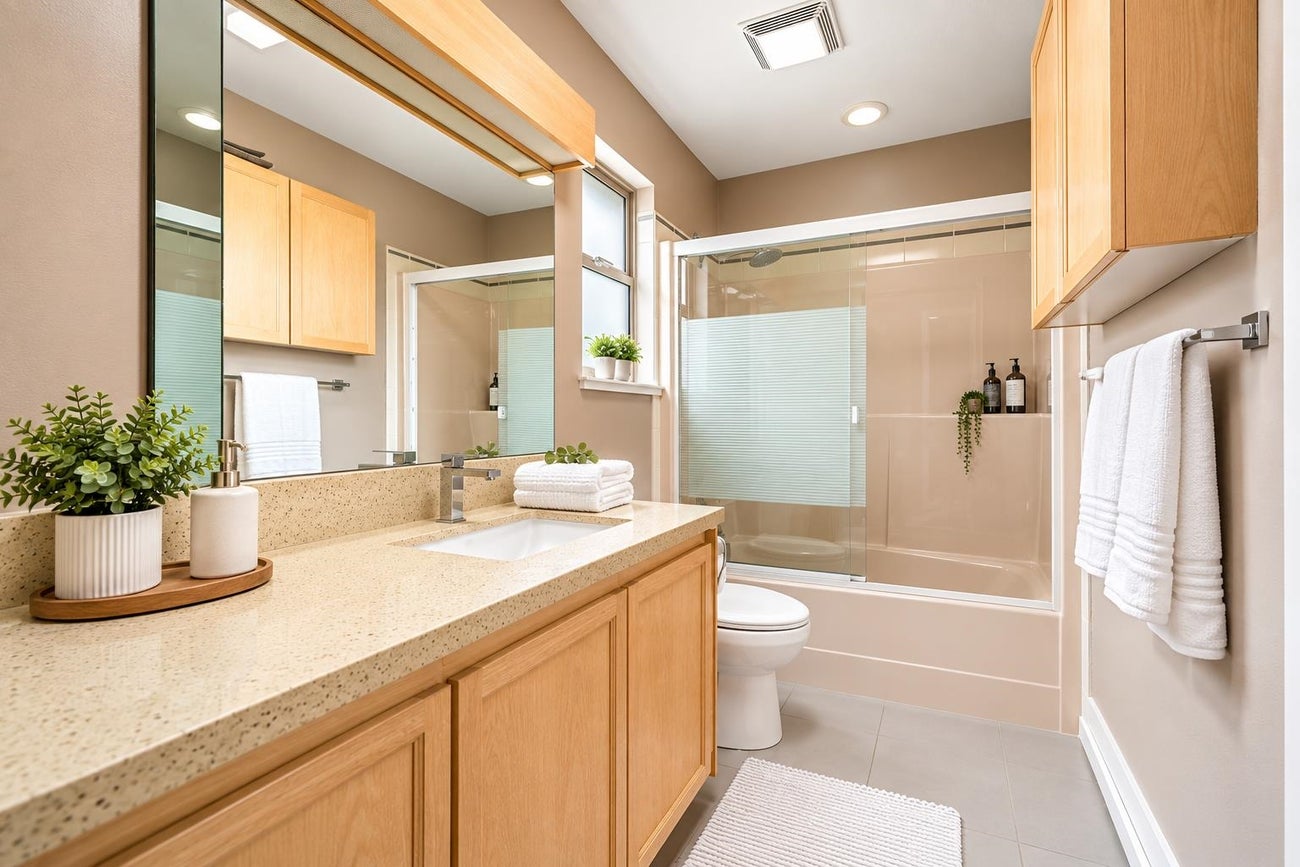 2902 Paul Lake Court - Coquitlam East Single Family Residence for Sale, 6 Bedrooms (R3167630)# - 14