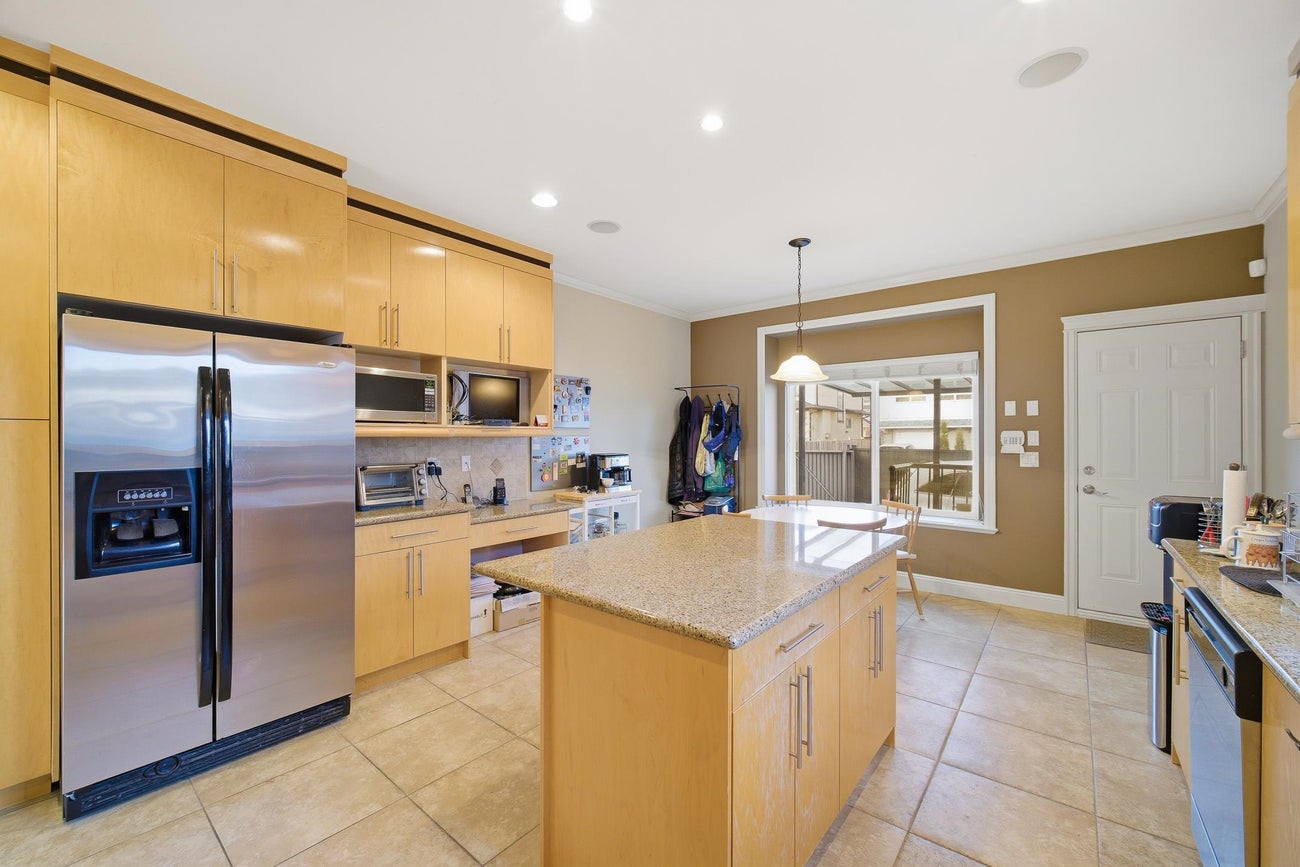 6549 Dunnedin Street - Sperling-Duthie Single Family Residence for Sale, 6 Bedrooms (R3167841)# - 14 6549 Dunnedin Street - Sperling-Duthie Single Family Residence for Sale, 6 Bedrooms (R3167841)# - 14