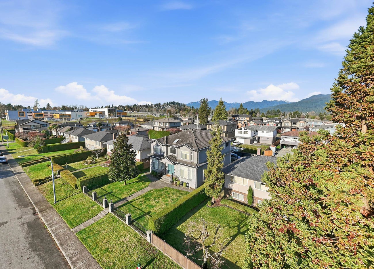 6549 Dunnedin Street - Sperling-Duthie Single Family Residence for Sale, 6 Bedrooms (R3167841)# - 39 6549 Dunnedin Street - Sperling-Duthie Single Family Residence for Sale, 6 Bedrooms (R3167841)# - 39