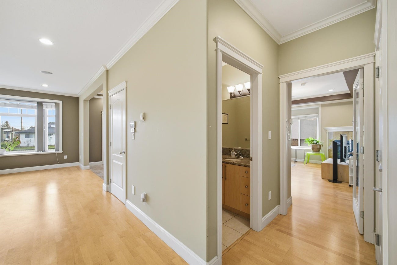 6549 Dunnedin Street - Sperling-Duthie Single Family Residence for Sale, 6 Bedrooms (R3167841)# - 9 6549 Dunnedin Street - Sperling-Duthie Single Family Residence for Sale, 6 Bedrooms (R3167841)# - 9