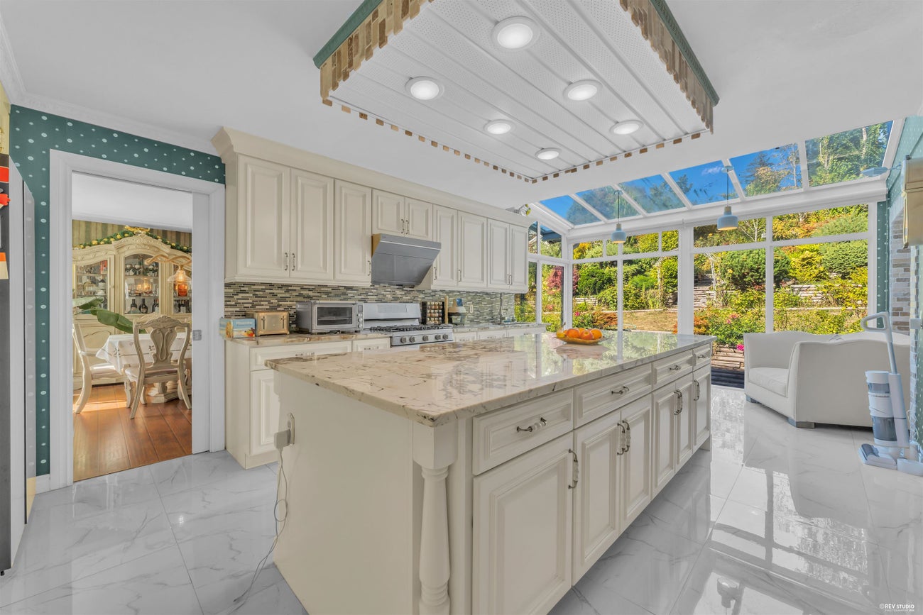 7517 Kilrea Place - Montecito Single Family Residence for Sale, 7 Bedrooms (R3168019)# - 4 7517 Kilrea Place - Montecito Single Family Residence for Sale, 7 Bedrooms (R3168019)# - 4