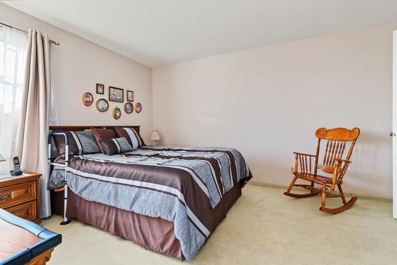 2740 Westlake Drive - Coquitlam East Single Family Residence for Sale, 3 Bedrooms (R3168536)# - 25