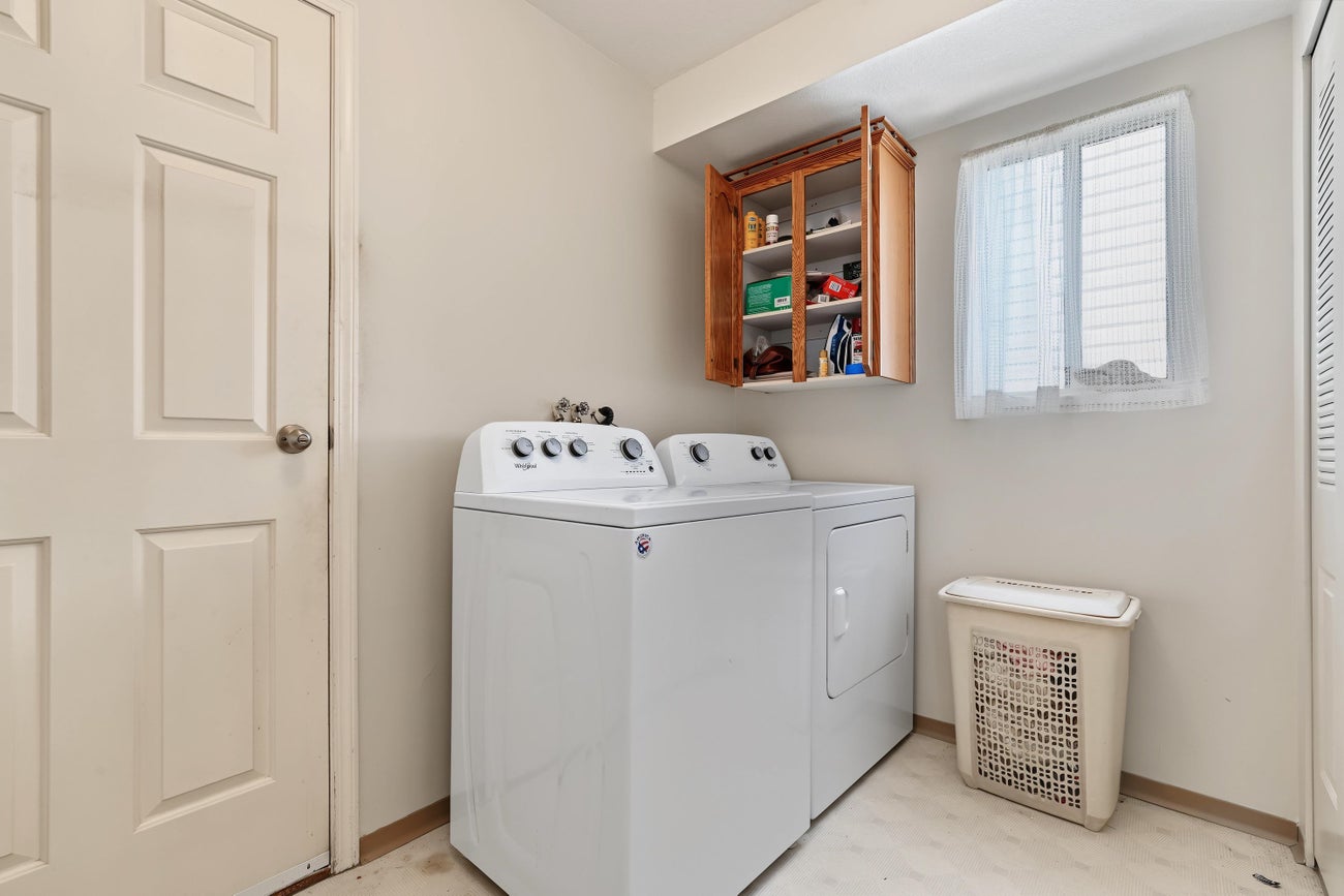 2740 Westlake Drive - Coquitlam East Single Family Residence for Sale, 3 Bedrooms (R3168536)# - 31