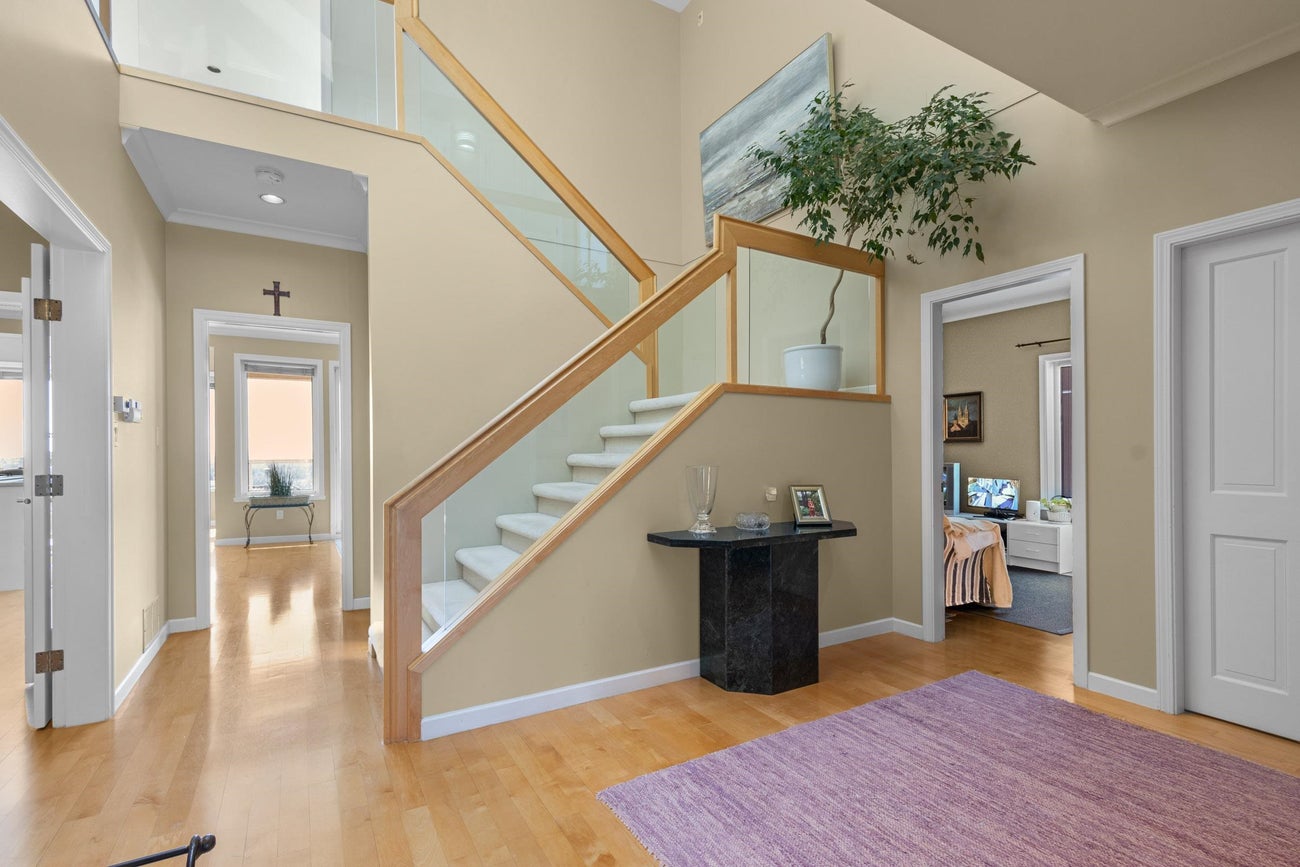 2249 Sicamous Avenue - Coquitlam East Single Family Residence for Sale, 8 Bedrooms (R3168824)# - 3